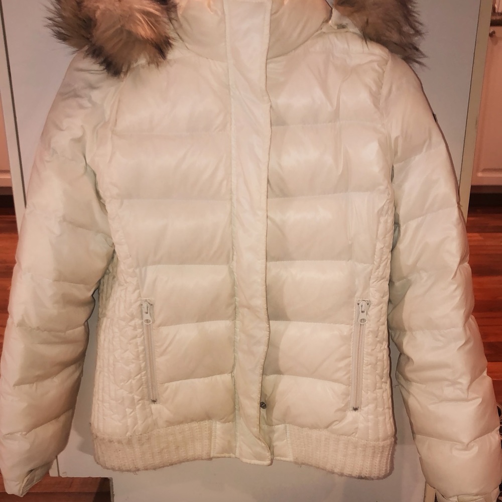 Women’s American Eagle Cream Puffer Coat